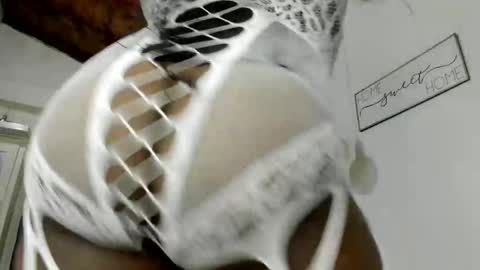 Snapshot of najayla1adams chatting on 01/17/25, 08:34 NAJAYLAINDEPENDENT MODEL online show from 01/17/25, 08:34