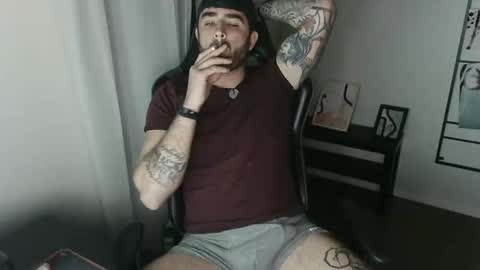 Snapshot of najidalquazar chatting on 02/23/25, 09:37 Najid online show from 02/23/25, 09:37