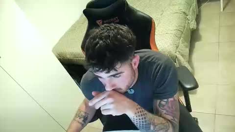 Snapshot of najidalquazar chatting on 03/01/26, 10:01 Najid online show from 03/01/26, 10:01