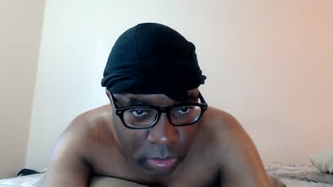 Snapshot of nakedassman chatting on 06/17/26, 12:35 nakedassman online show from 06/17/26, 12:35