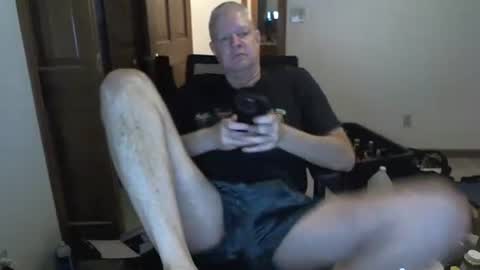 Snapshot of nakedilmale chatting on 05/15/26, 11:01 Tip 100 for my full real name online show from 05/15/26, 11:01