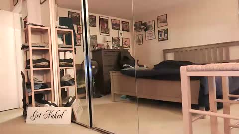 Snapshot of nakedmonkey chatting on 03/08/26, 03:10 nakedmonkey online show from 03/08/26, 03:10