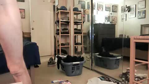 Snapshot of nakedmonkey chatting on 03/29/26, 10:10 nakedmonkey online show from 03/29/26, 10:10