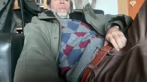 Snapshot of nakkit chatting on 11/23/25, 07:52 nakkit online show from 11/23/25, 07:52