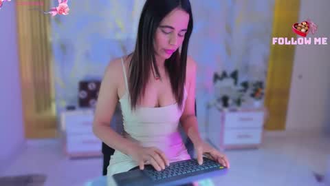 Snapshot of nala_omg2026 chatting on 03/29/26, 10:37 Nala online show from 03/29/26, 10:37