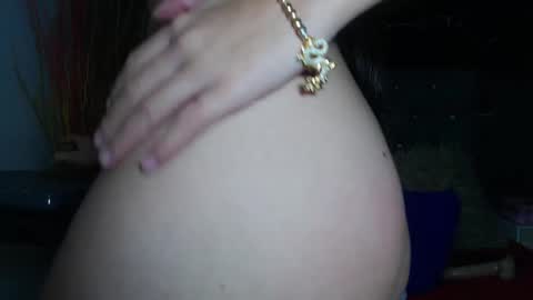 Snapshot of nalaroy chatting on 12/07/24, 08:22 NALAROY online show from 12/07/24, 08:22