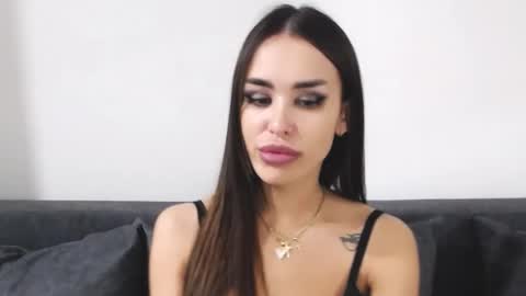 Lady online show from 12/05/25, 06:59