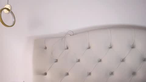 Lady online show from 12/13/25, 08:04