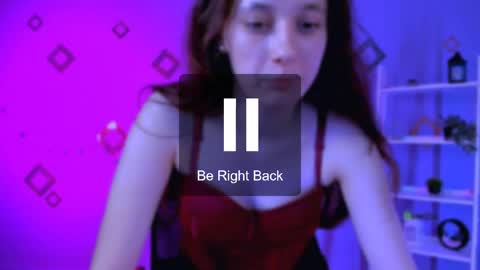 Snapshot of nami_glow chatting on 05/13/26, 07:33 your Nami online show from 05/13/26, 07:33