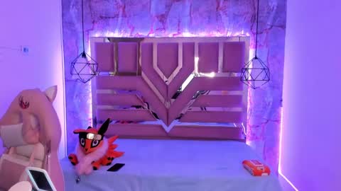 nami_usagi online show from 12/06/24, 02:49