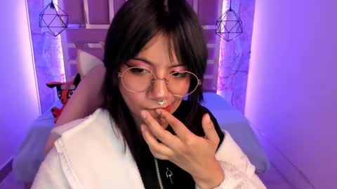 nami_usagi online show from 12/12/24, 02:55