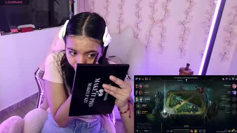 Snapshot of nami_usagi chatting on 01/18/26, 06:12 nami_usagi online show from 01/18/26, 06:12