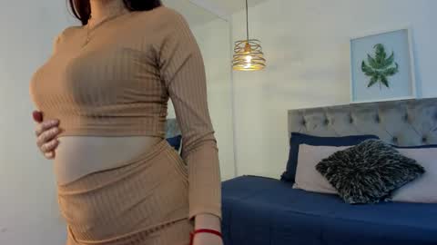 nami online show from 11/04/25, 06:40