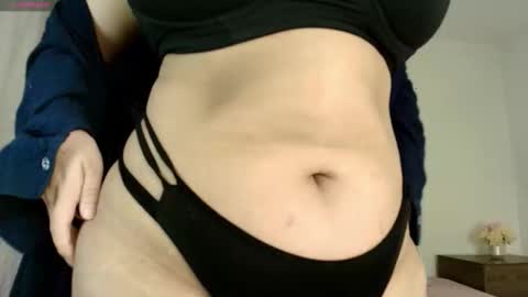 Snapshot of namithompson chatting on 02/20/26, 01:13 NamiThompson online show from 02/20/26, 01:13