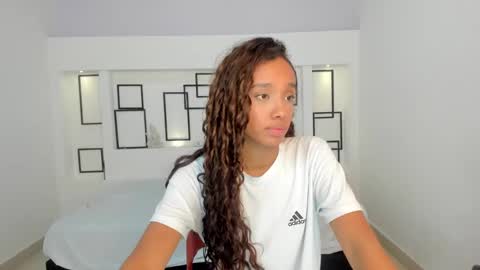 Snapshot of namoismith chatting on 02/07/25, 09:05 Namoi Smith online show from 02/07/25, 09:05