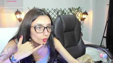 Snapshot of nana_rousse chatting on 02/08/26, 11:52 Rousse online show from 02/08/26, 11:52