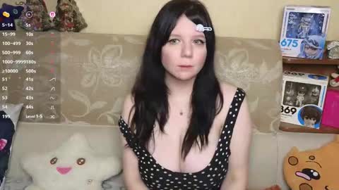 Snapshot of nanachi_slime chatting on 01/12/26, 11:43 Nana online show from 01/12/26, 11:43