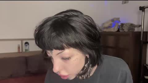 Nana online show from 12/16/24, 07:54