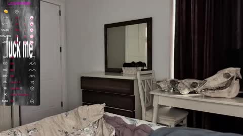 Nana online show from 12/21/24, 12:49