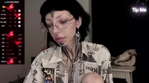 Nana online show from 01/06/25, 07:13