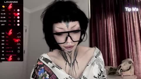 Nana online show from 01/11/25, 12:07