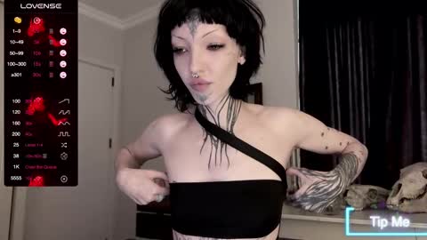 Nana online show from 01/18/25, 12:36