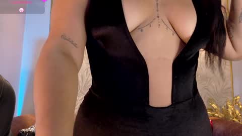 nanasofia_ online show from 05/16/26, 10:58