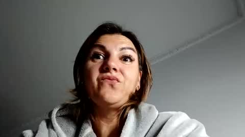 Nancy online show from 10/10/25, 12:20