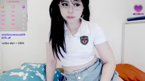 Snapshot of nancy_theneighbor chatting on 04/17/26, 06:33 Nancy no baby bb....or other name online show from 04/17/26, 06:33