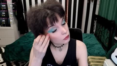 Nancy online show from 12/17/25, 02:50