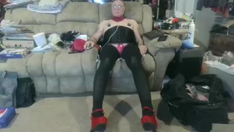 Snapshot of nancyboy_1 chatting on 11/01/25, 10:12 nancyboy_1 online show from 11/01/25, 10:12