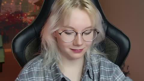 Snapshot of nancymartinez chatting on 01/09/25, 04:06 nancymartinez online show from 01/09/25, 04:06