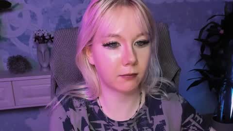 Snapshot of nancymartinez chatting on 01/10/25, 11:22 nancymartinez online show from 01/10/25, 11:22