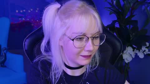 Snapshot of nancymartinez chatting on 01/13/25, 08:15 nancymartinez online show from 01/13/25, 08:15