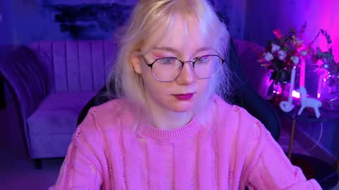 Snapshot of nancymartinez chatting on 01/14/25, 05:19 nancymartinez online show from 01/14/25, 05:19