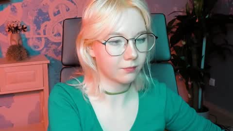 Snapshot of nancymartinez chatting on 01/17/25, 11:27 nancymartinez online show from 01/17/25, 11:27