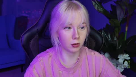 Snapshot of nancymartinez chatting on 01/19/25, 11:12 nancymartinez online show from 01/19/25, 11:12