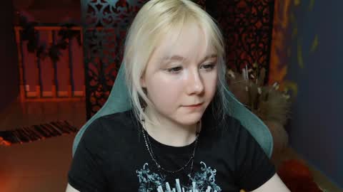 Snapshot of nancymartinez chatting on 01/22/25, 02:35 nancymartinez online show from 01/22/25, 02:35