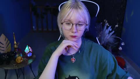 Snapshot of nancymartinez chatting on 02/15/25, 04:12 nancymartinez online show from 02/15/25, 04:12