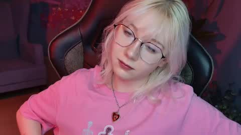 Snapshot of nancymartinez chatting on 02/18/25, 11:44 nancymartinez online show from 02/18/25, 11:44