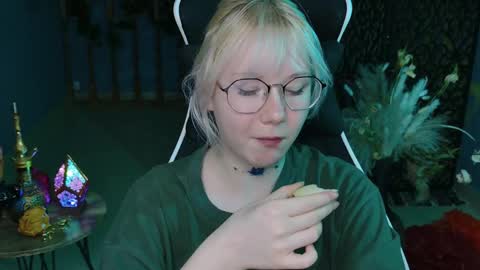 Snapshot of nancymartinez chatting on 02/20/25, 11:20 nancymartinez online show from 02/20/25, 11:20