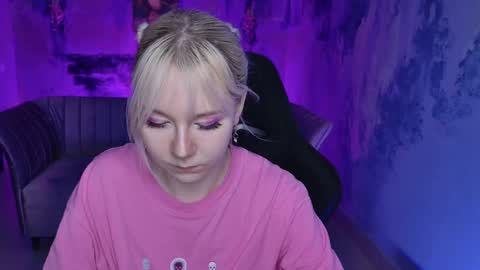 Snapshot of nancymartinez chatting on 03/01/25, 01:07 nancymartinez online show from 03/01/25, 01:07