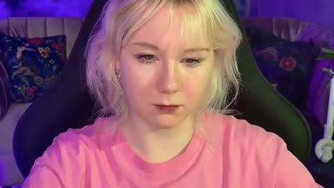 Snapshot of nancymartinez chatting on 03/08/25, 11:37 nancymartinez online show from 03/08/25, 11:37