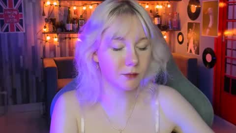 Snapshot of nancymartinez chatting on 03/11/25, 04:07 nancymartinez online show from 03/11/25, 04:07