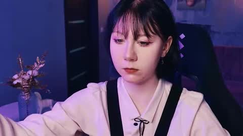 Snapshot of nancymartinez chatting on 09/18/25, 01:02 nancymartinez online show from 09/18/25, 01:02