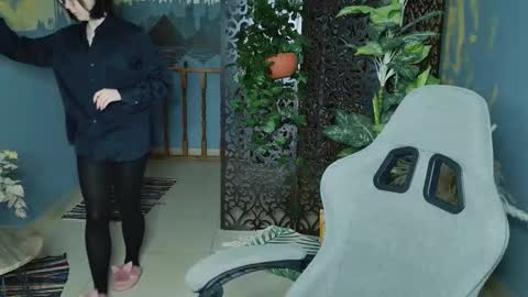 Snapshot of nancymartinez chatting on 12/15/25, 05:01 nancymartinez online show from 12/15/25, 05:01