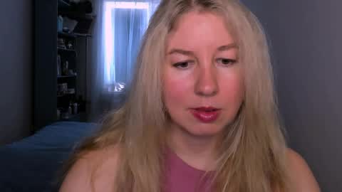 Nancy online show from 05/22/26, 06:42