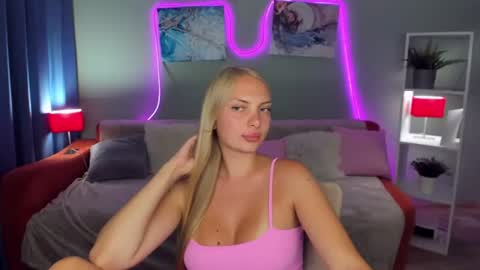 Snapshot of nancysummer chatting on 08/03/26, 09:04 NancySummer online show from 08/03/26, 09:04