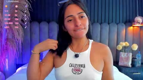 Snapshot of nanda_vixen_ chatting on 06/02/26, 11:07 Nanda online show from 06/02/26, 11:07