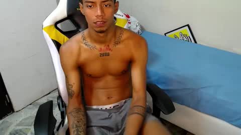 nando_col online show from 10/30/25, 11:22